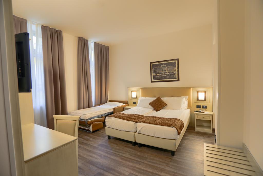 ריבה דל גארדה Hotel Sole Relax & Panorama מראה חיצוני תמונה